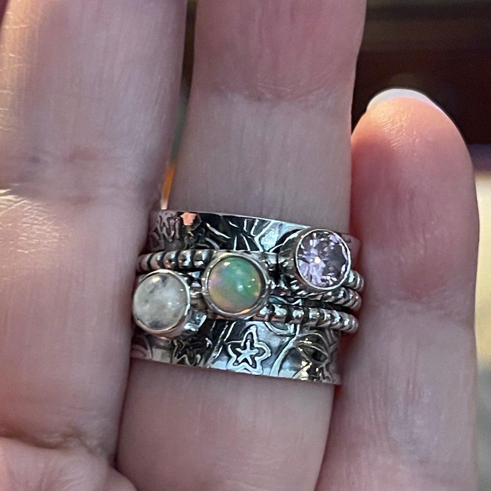 Moonstone spinner ring - Picture 2 of 5